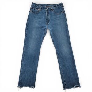 Levis Womens 31x32 Jeans Cotton Blue Straight Leg Button Fly 501 Denim Classic